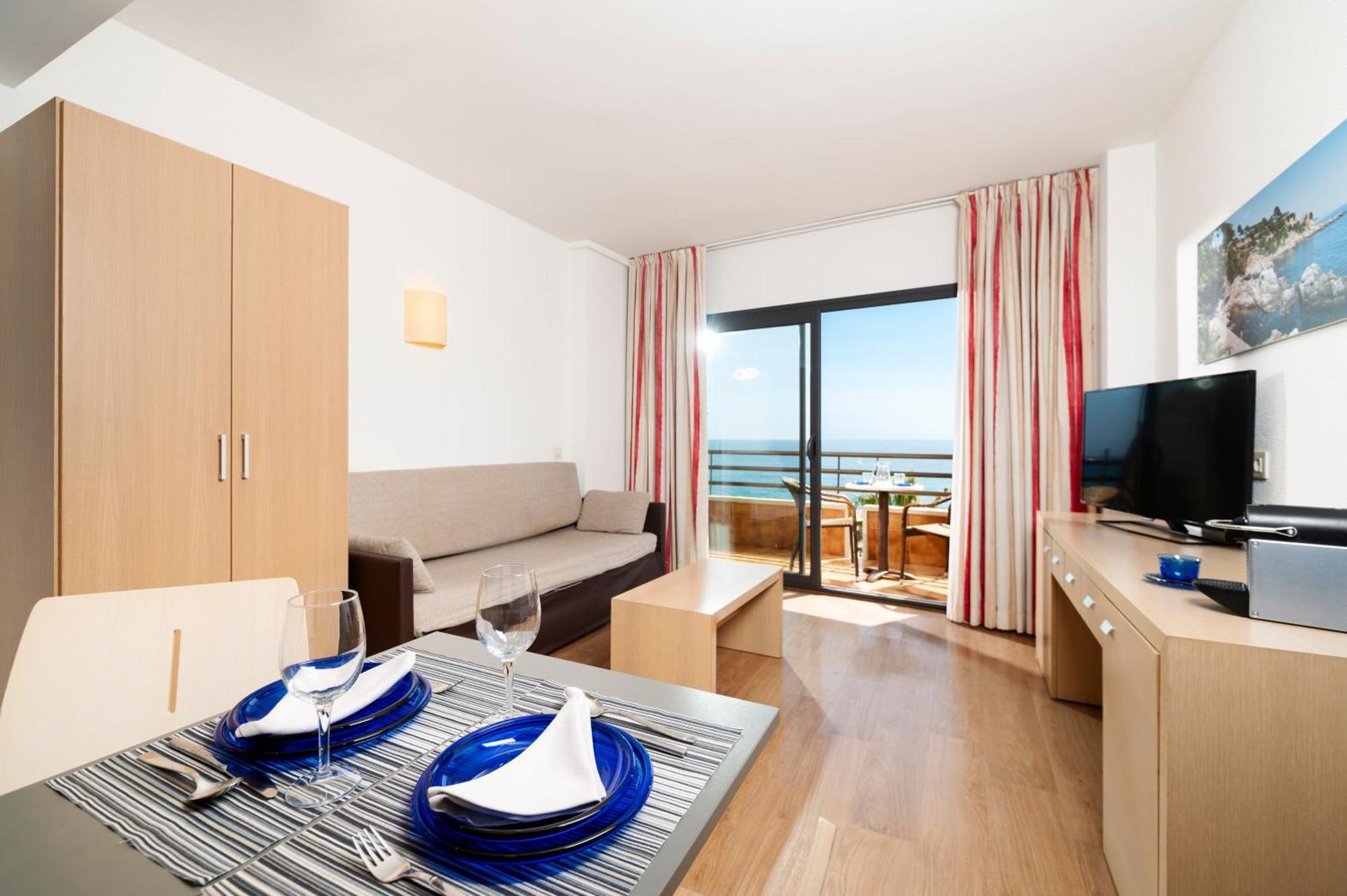 Apartament Almirall Lloret de Mar